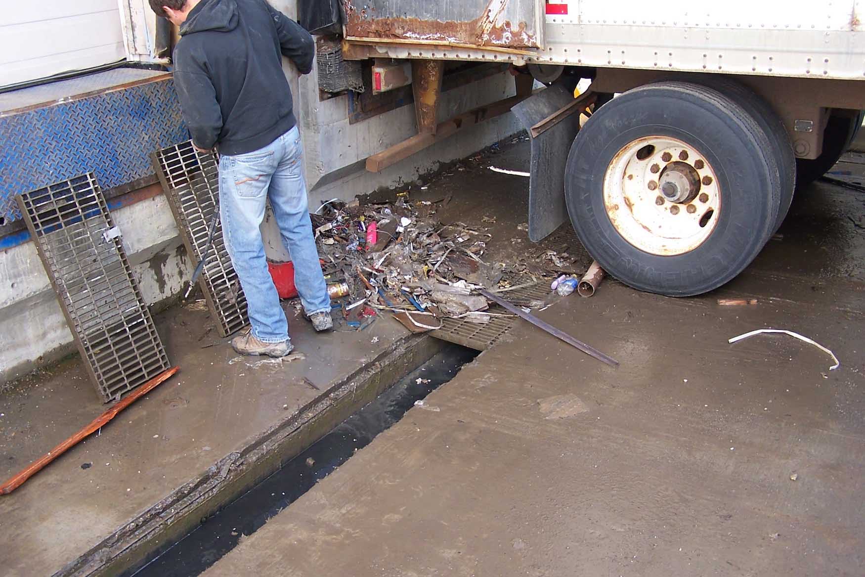 Trench Drain Cleaning SWC Canada Inc.